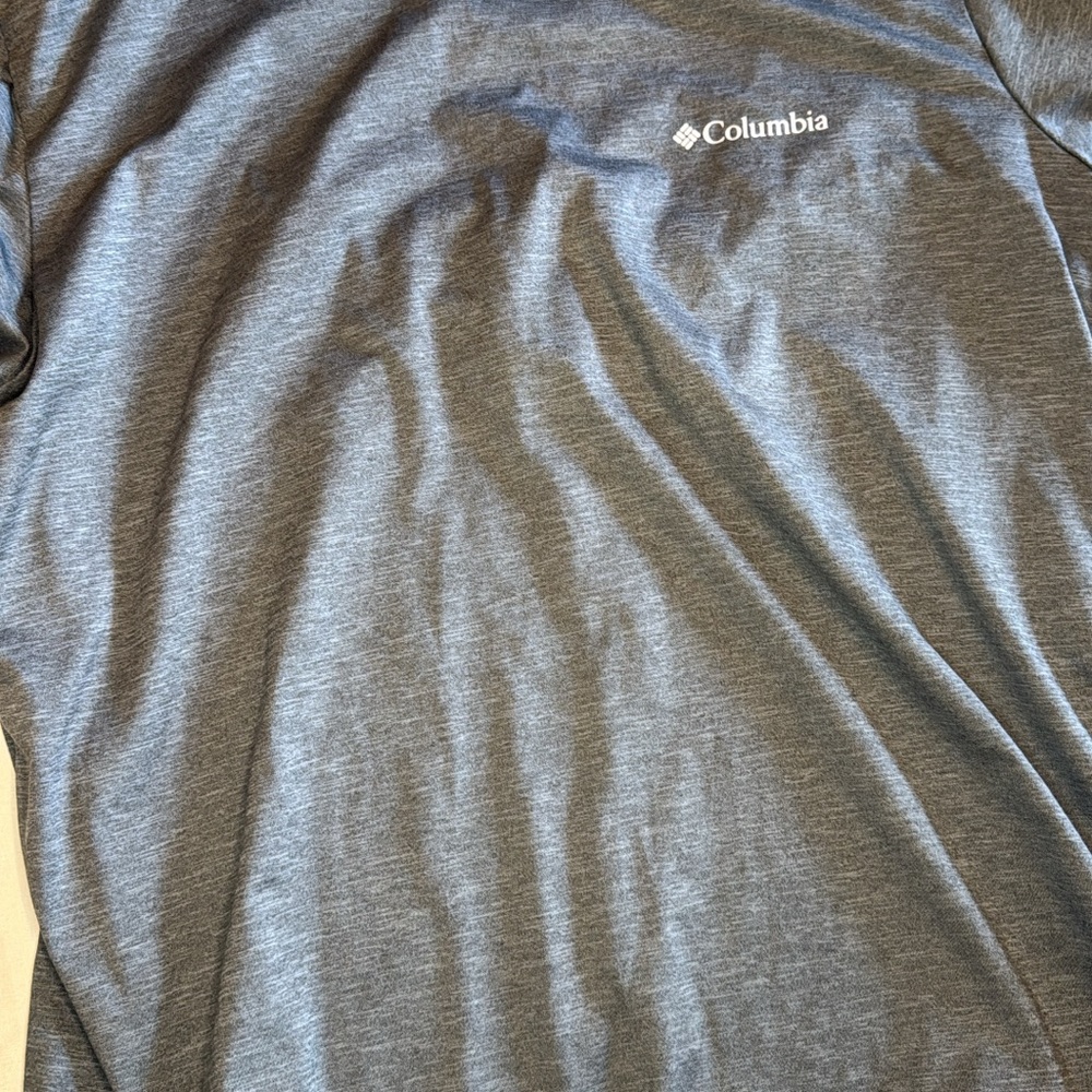 Columbia Gray short Sleeve Tee Soft Cotton Casual